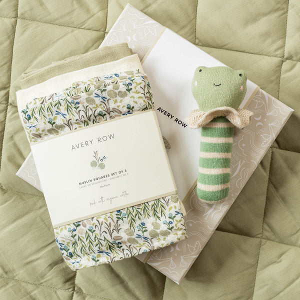 Rattle & Organic Cotton Muslin New Baby Gift Set (Riverbank)