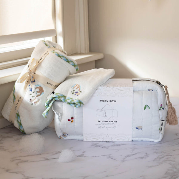 Bath time 3 Piece Towel, Washcloth + Washbag Baby Gift Set (Little Farm)