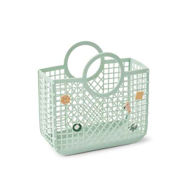 Samantha Basket With Charms (Light Peppermint)