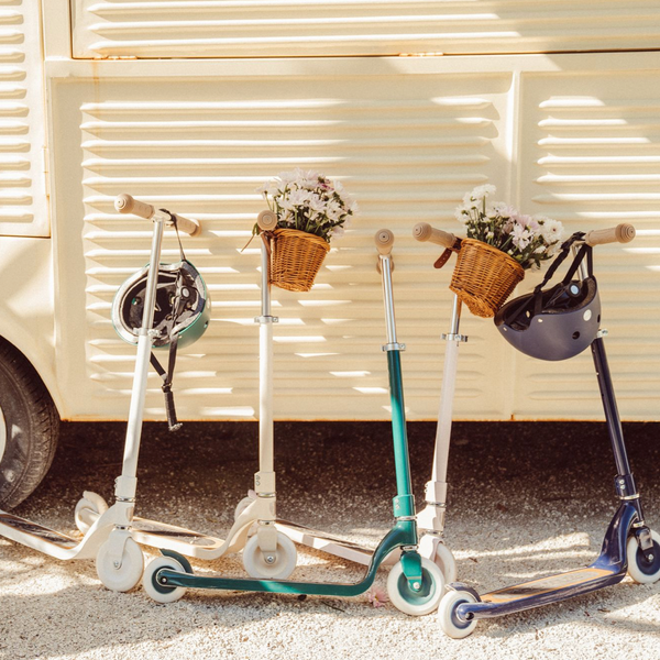 Banwood Kids Maxi Scooter with Basket (Green)