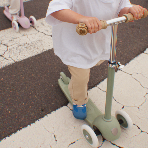 Banwood Eco Kids Scooter (Olive)