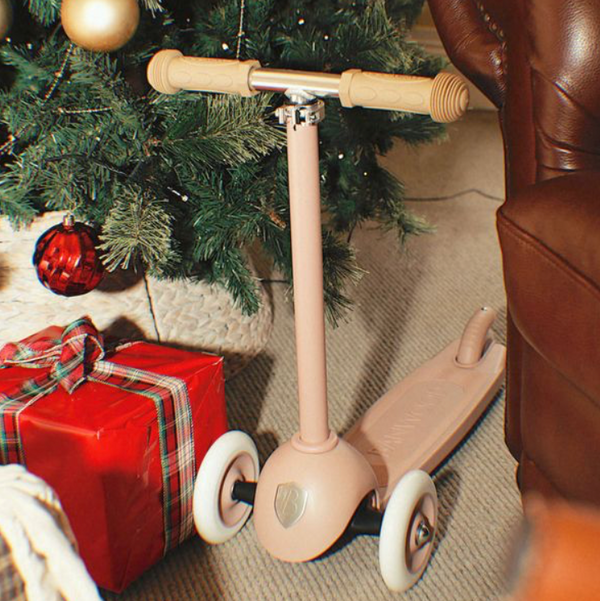 Banwood Kids Scooter with Basket (Beige)