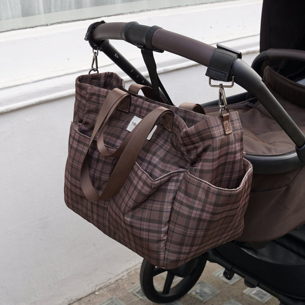 T+M Pocket Changing Bag Tote (Brown Tonal Tartan Print)