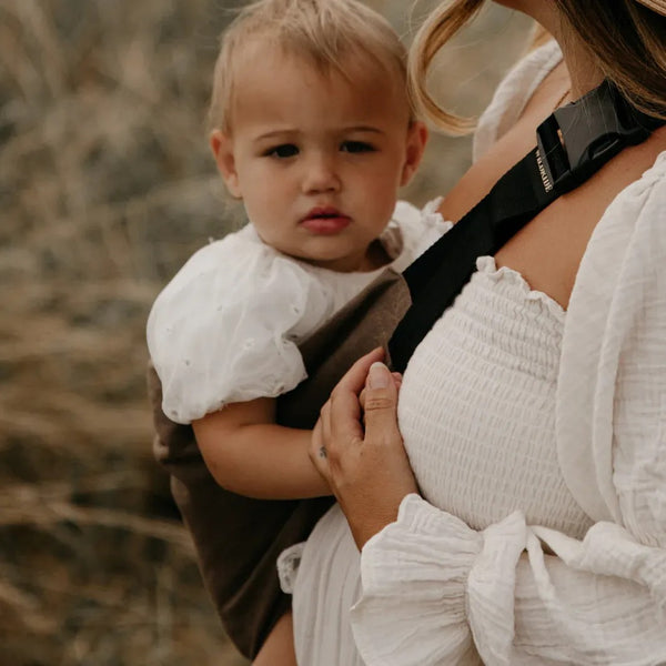 Toddler Carrier (Brown Linen)