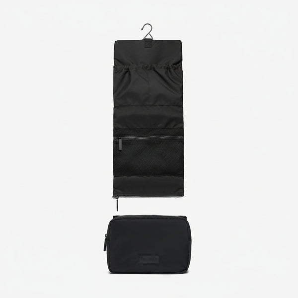 T+M Travel Hanging Changing or Wash Bag Organiser (Black)