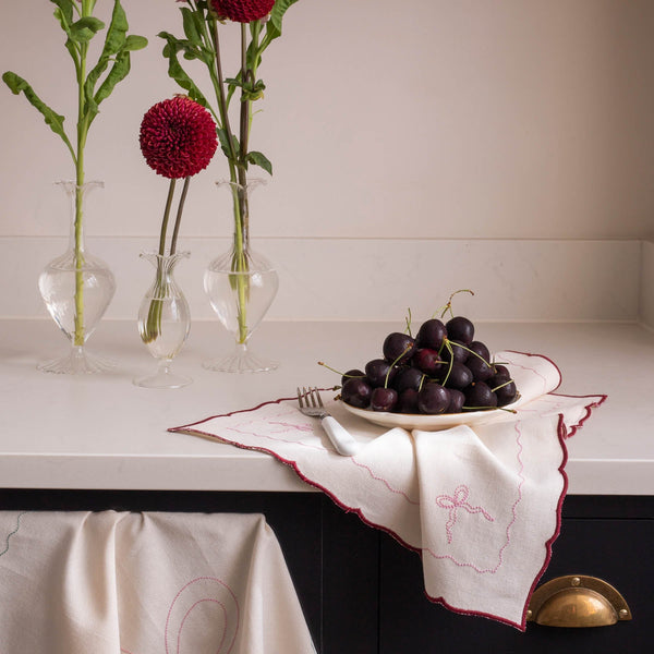 Organic Cotton Embroidered Bow Napkins, Set of 2 (Burgundy)