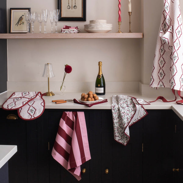 Organic Cotton Double Oven Glove (Berry Ribbons)