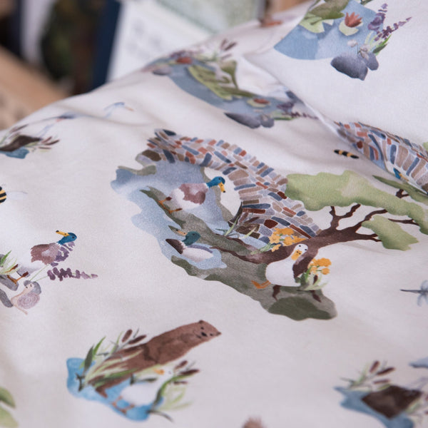 Waterside Scenes Reversible Cotton Duvet and Pillow Bedding Set