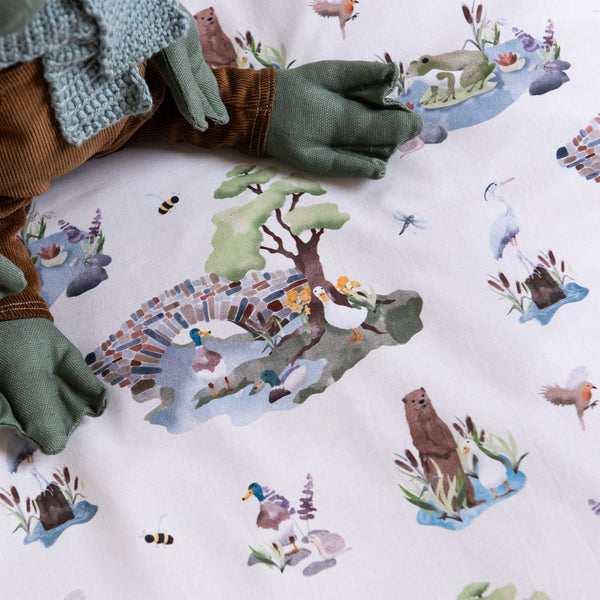 Waterside Scenes Reversible Cotton Duvet and Pillow Bedding Set