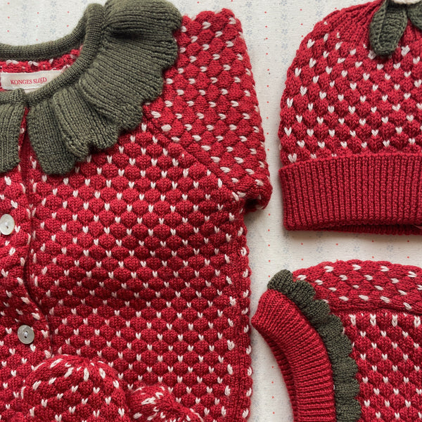 Strawberry Frill Wool Cardigan (Barbados Cherry)