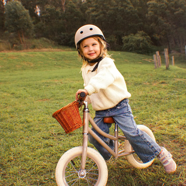 Banwood Classic Bike Helmet (Matte Beige)