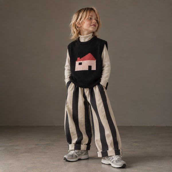 Home Grown House Print Sleeveless Knit Vest