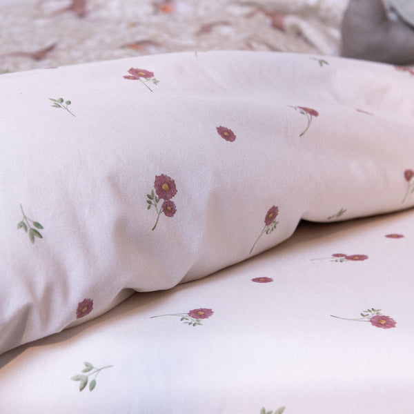 Meadow Floral Reversible Duvet and Pillow Bedding Set