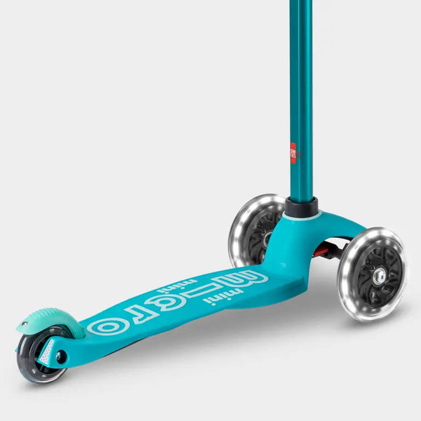 Mini Micro Deluxe Scooter with 3 LED Wheels (Aqua)