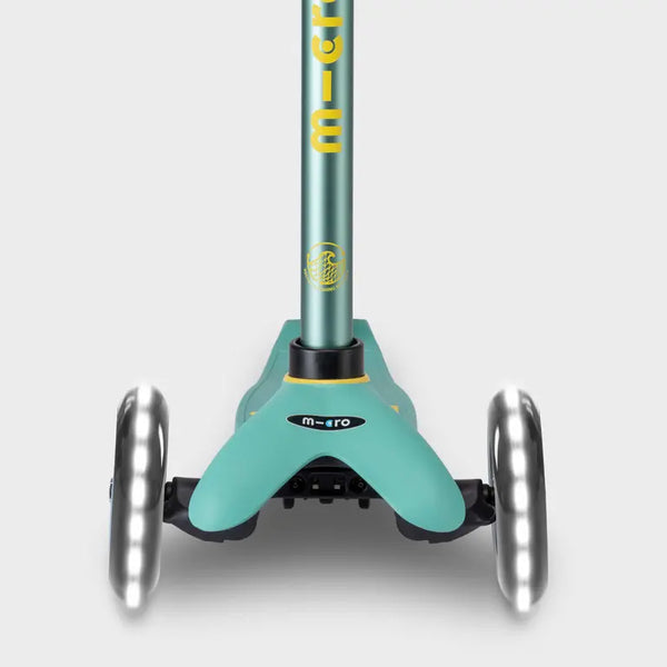 Mini Micro Deluxe ECO Scooter with 3 LED Wheels (Mint)