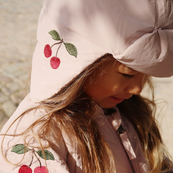 Juno Cherry Embroidered Quilted Hat (Twilight Mauve)
