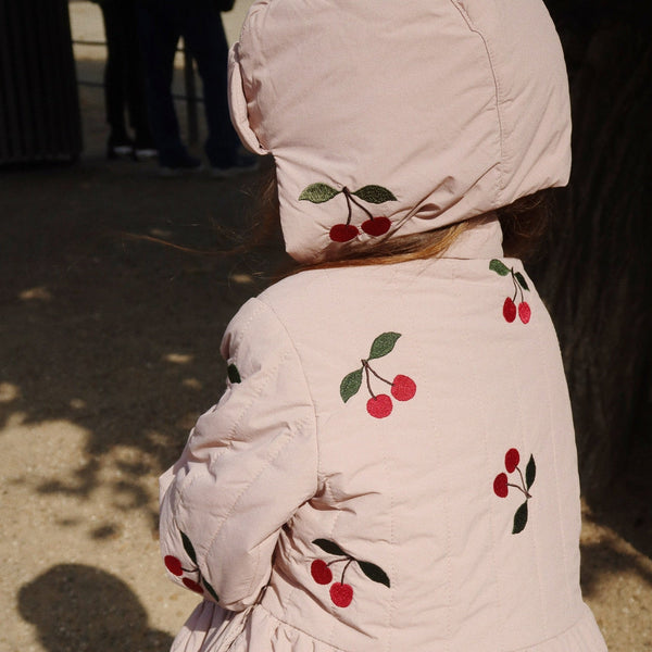 Juno Cherry Embroidered Quilted Hat (Twilight Mauve)