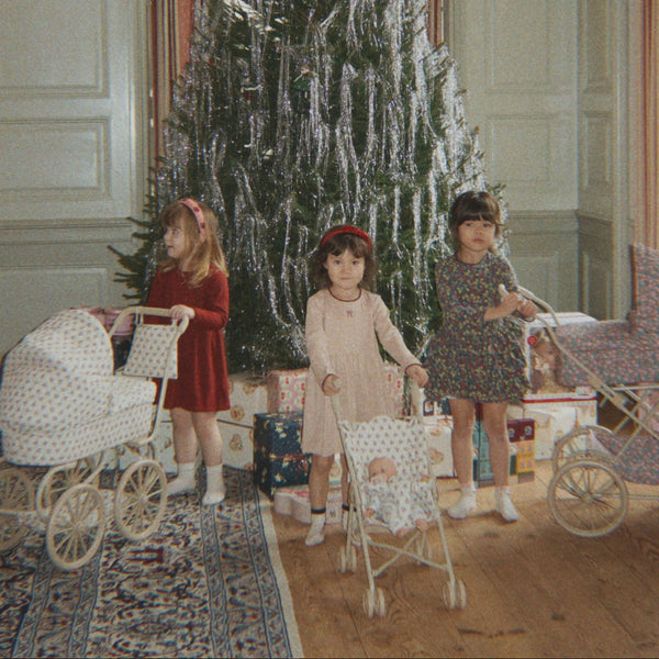 Minnie Floral Print Vintage Traditional Dolls Pram (Verona Blues)