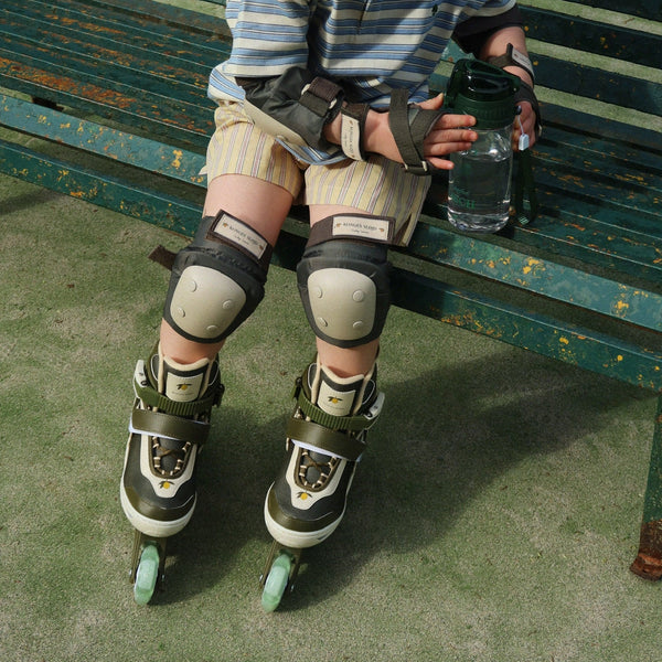 Lemon Print Light Up Adjustable Roller-skates (Kalamata)