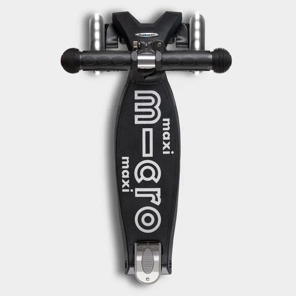 Maxi Micro Deluxe ECO Scooter with 3 LED Wheels (Black)