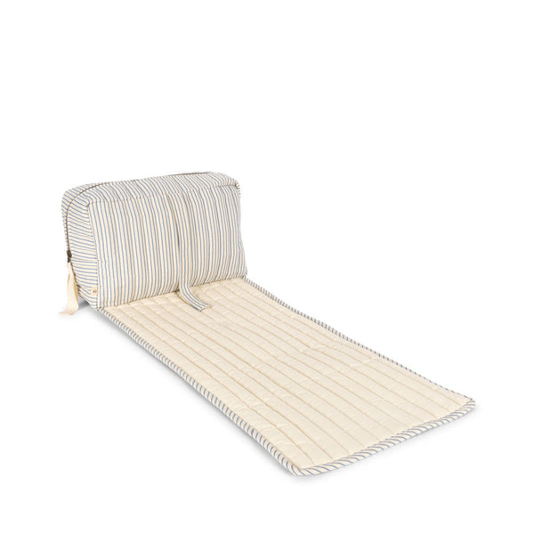Bonnie Changing Pouch with Change Mat (Stripe Blue)