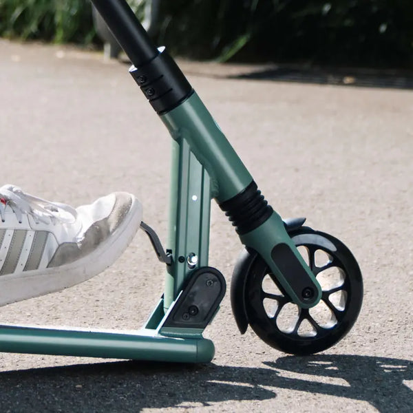 Micro Sprite Suspension Foldable Scooter (Green)
