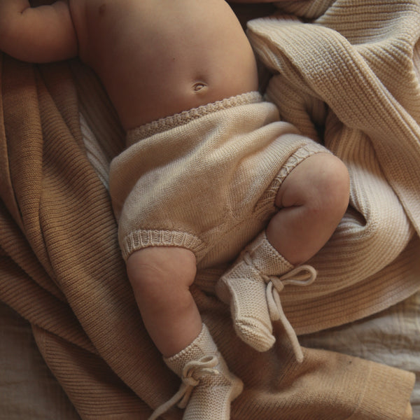 Ginny Merino Wool Knitted Baby Bloomers (Off White)