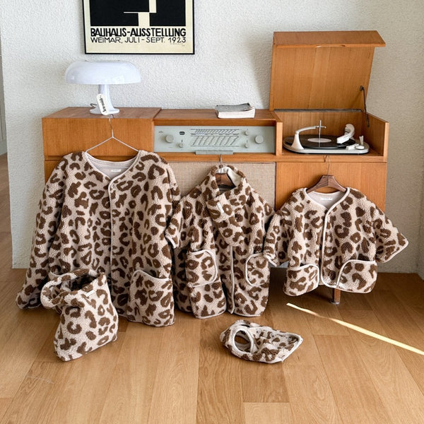 MAMA Frettie Teddy Borg Collarless Coat (Leopard)