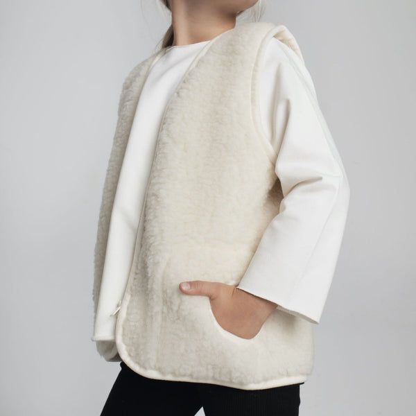 MAMA Clara 100% Wool Vest (Milk)