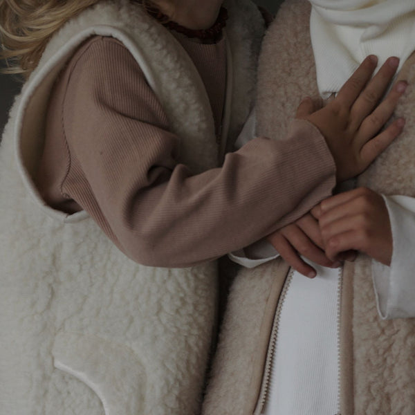 Camie Cotton Rib Raw Hem Sweatshirt (Biscuit)