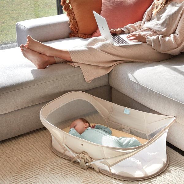 Ergo Pouch Foldable Travel Carry Cot