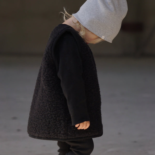 Clara 100% Wool Vest with Lining (Black)