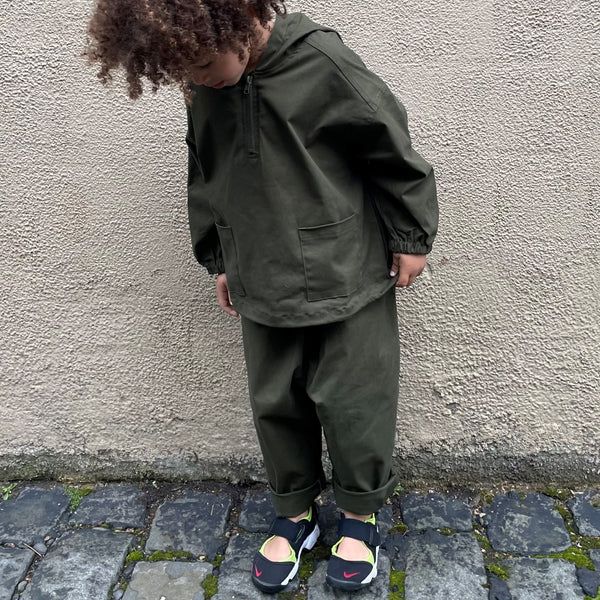 Smaller Explorer Active Chino (Khaki)