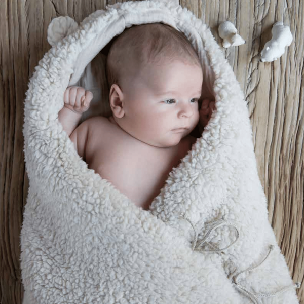 Teddy Bear Mouton Fleece Nest with Harness Openings (Ivory)